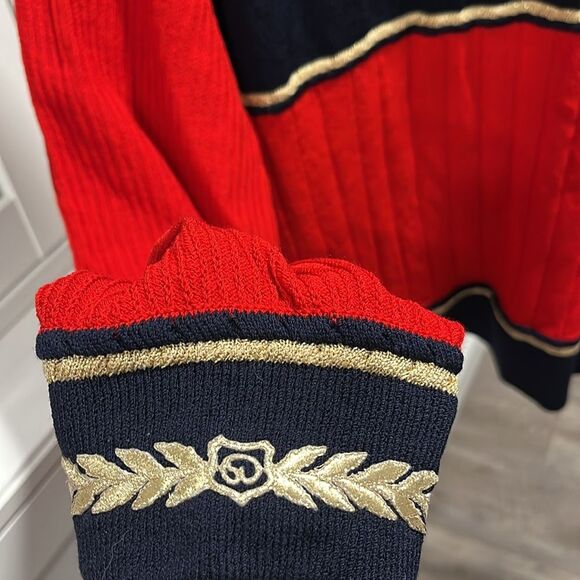 ST. JOHN COLLECTION Embroidered Logo Sweater, Red/Navy/Gold, Size L - Picture 9 of 11